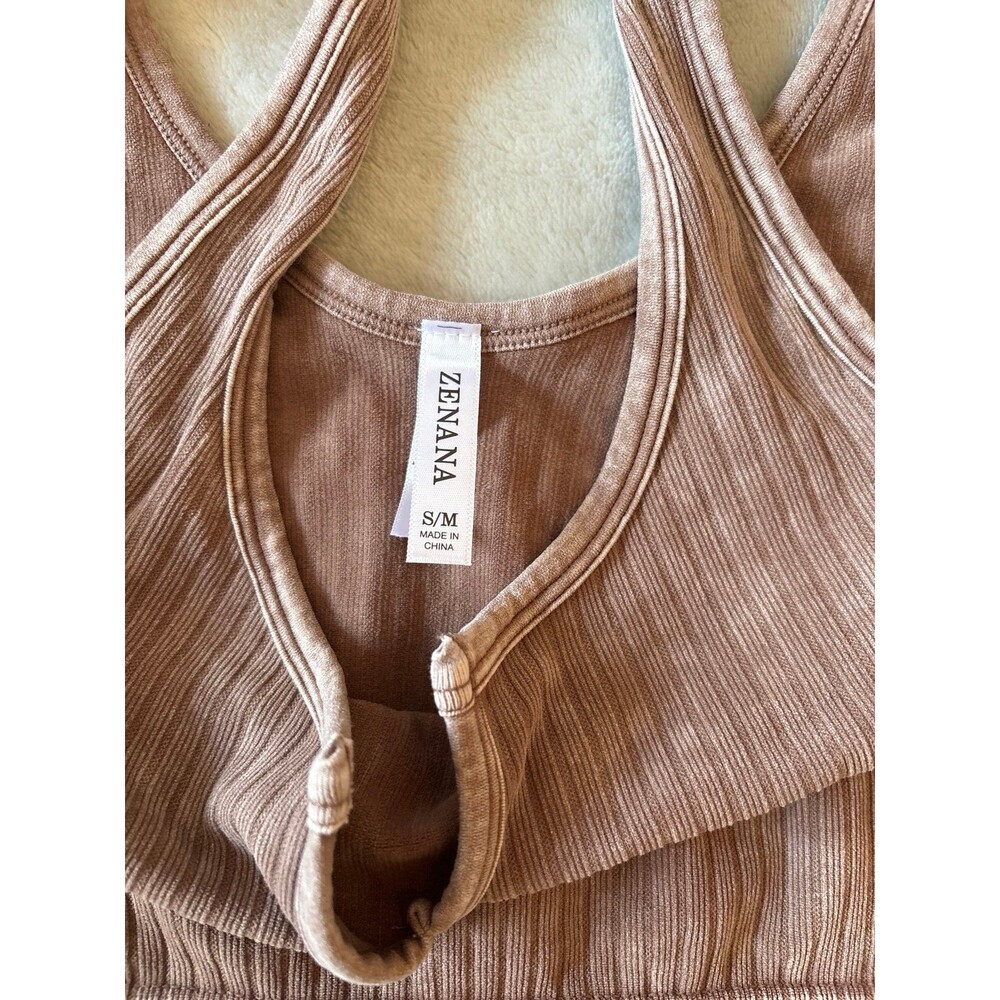 Womens crop top tank bralette gym layering notched neck brown mocha coffee girly - Picture 2 of 4
